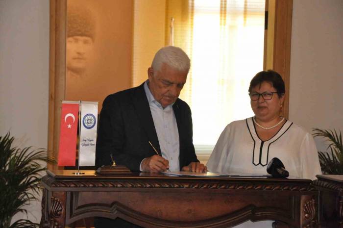 Marmaris İpek Böcekçiliği Projesi Protokolü İmzalandı