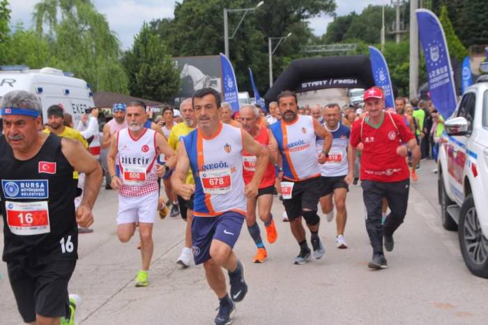 Kazancı’da Dostluk İçin Koştular