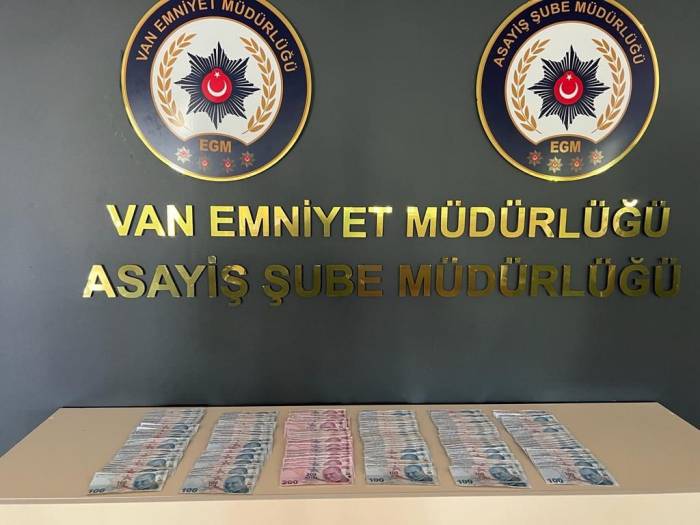 Van’da Değişik Suçlardan 24 Kişi Tutuklandı