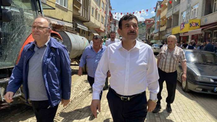 Karapınar Beldesinde Hasar Tespit Çalışmaları Başladı
