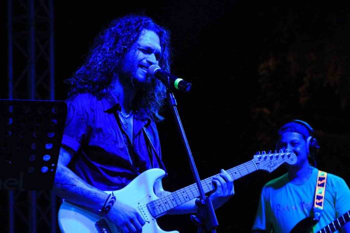 Çiftlikköy’de Gençlik Festivali Konserleri Alkan Dalgakıran’la Başladı