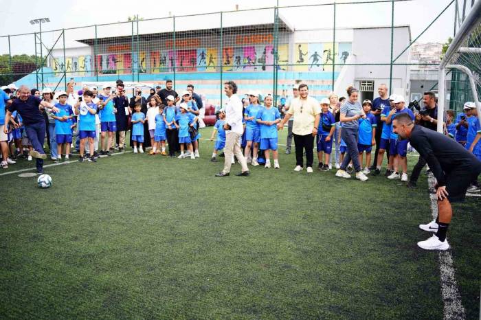 Eyüpsultan Belediyesinin Yaz Spor Okulları Açılış Etkinliği Gerçekleştirildi