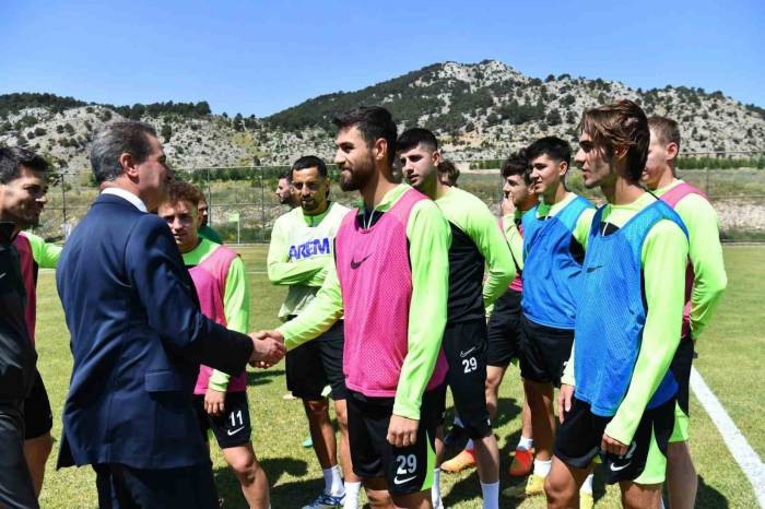 Isparta 32 Spor Yeni Sezon Hazırlıklarına Başladı