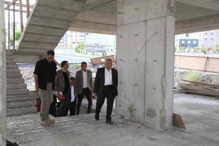 Başkan Büyükkılıç’tan İldem Ve Talas Sosyal Yaşam Merkezi Projelerine İnceleme