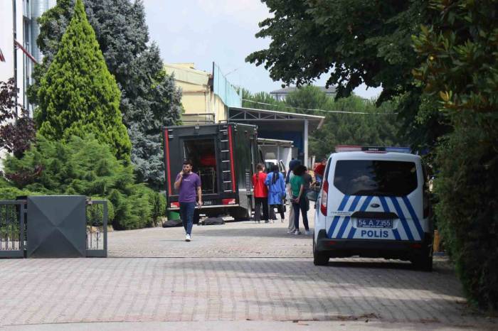Fabrikada Zehirlenme Şüphesiyle 47 İşçi Hastaneye Başvurdu