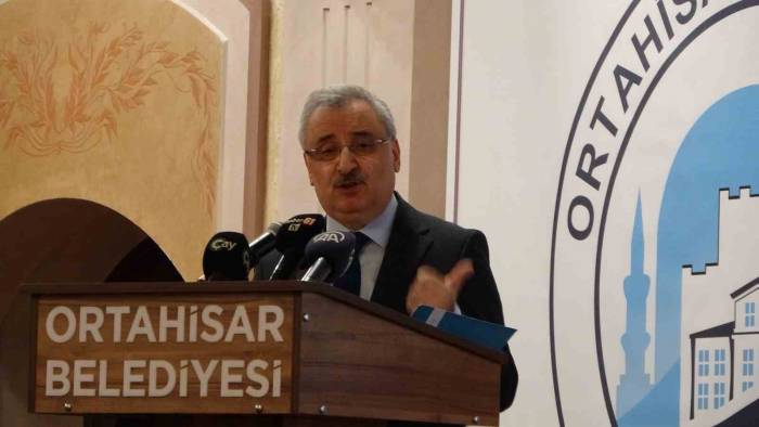 Trabzon’da “türkiye Yüzyılı’nda Yerel Yönetimler Çalıştayı” Düzenlendi
