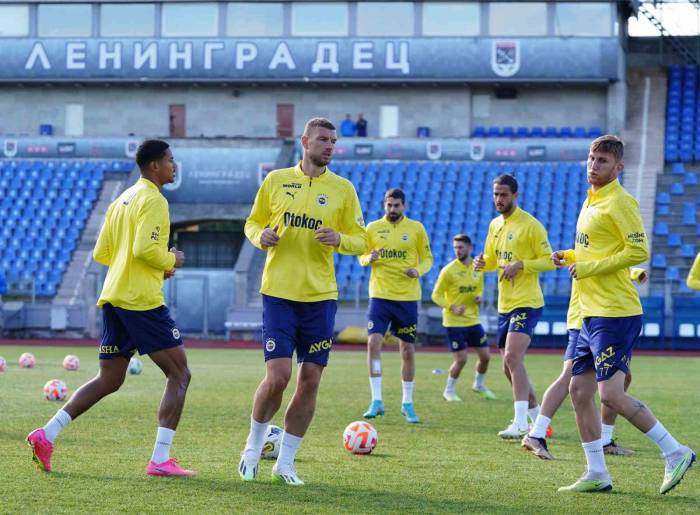 Fenerbahçe, Yeni Sezon Hazırlıklarına Devam Etti