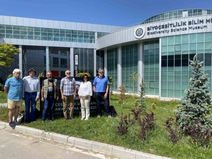 Uluslararası Bilim İnsanları, Biyoçeşitlilik Bilim Müzesinde Araştırma Yapmak Üzere Bir Araya Geldi