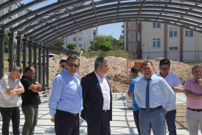 Bünyan’ın Hayali Gerçek Oluyor: Bünyan Kapalı Yarı Olimpik Yüzme Havuzu’nda Çalışmalar Sürüyor