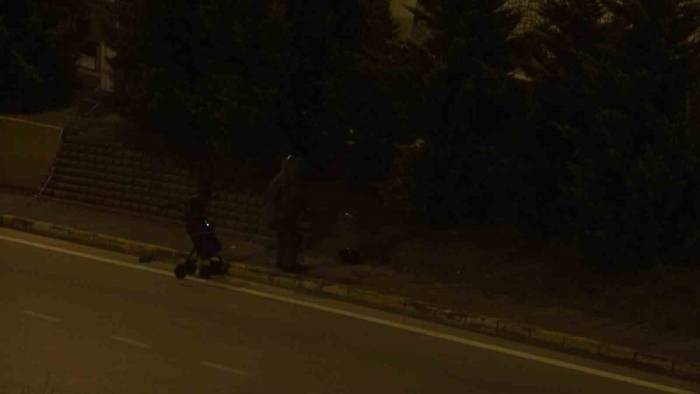 Yol Kenarındaki Şüpheli Cisim Fünyeyle Patlatıldı: Kimyasal Olabileceği Şüphesiyle Numune Alındı