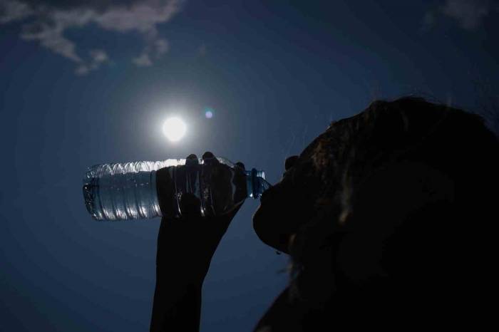 Kavrulmaya Hazır Olun: Uzmanından Korkutan Sıcaklık Uyarısı