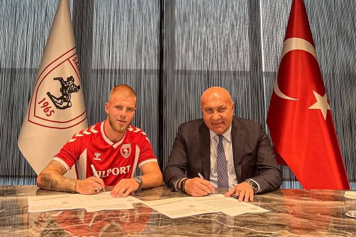 Samsunspor, Rick Van Drongelen’i Kadrosuna Kattı