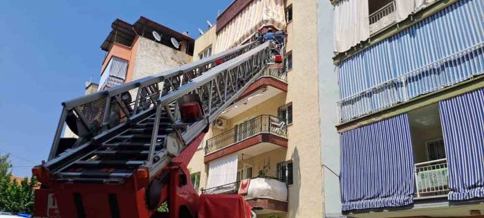 Çevreye Yayılan Kötü Koku Ekipleri Harekete Geçirdi