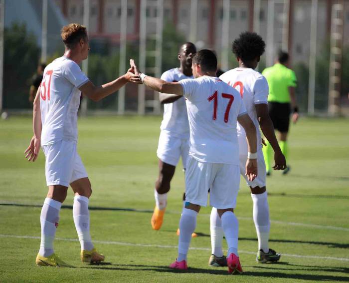 Hazırlık Maçı: Sivasspor: 3 - İstanbulspor: 0