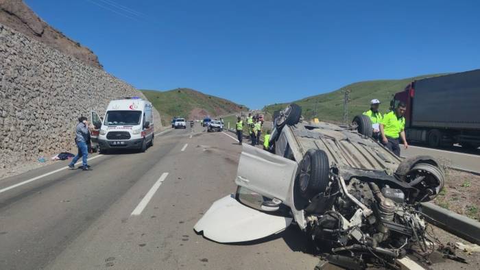 Aşkale’de Feci Kaza: 1 Ölü, 7 Yaralı
