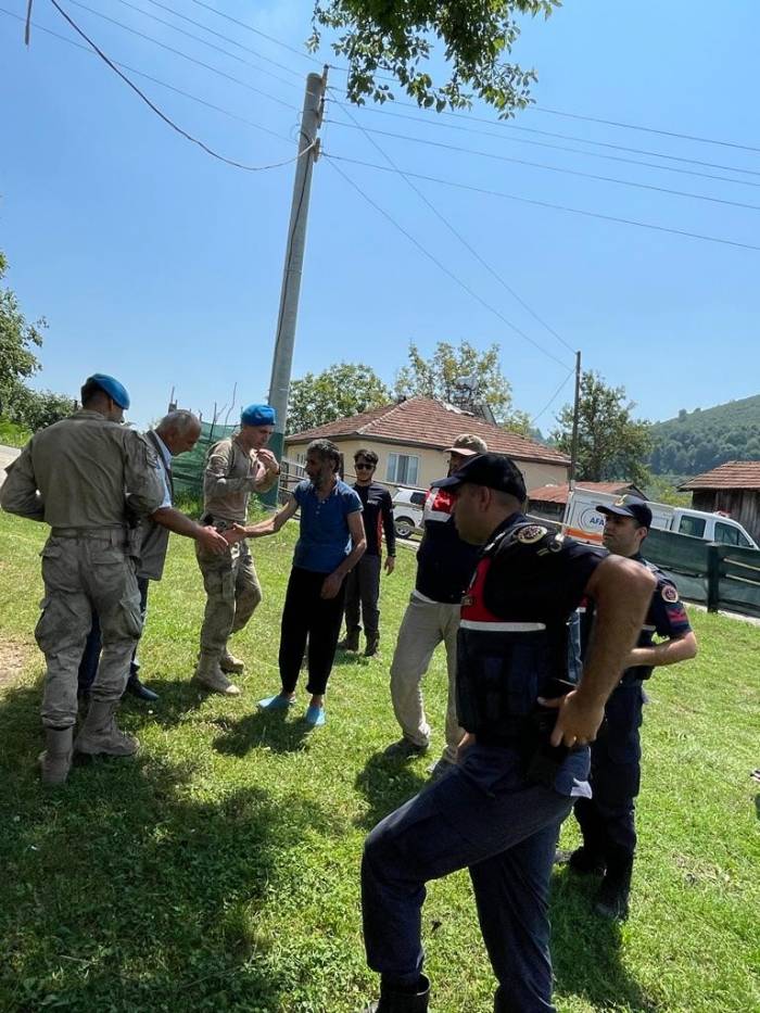 Kaybolan Vatandaş Ormanlık Alanda Bulundu
