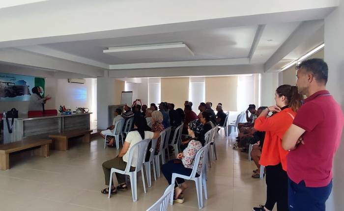 Demreli Üreticilere Tuzak Dağıtıldı