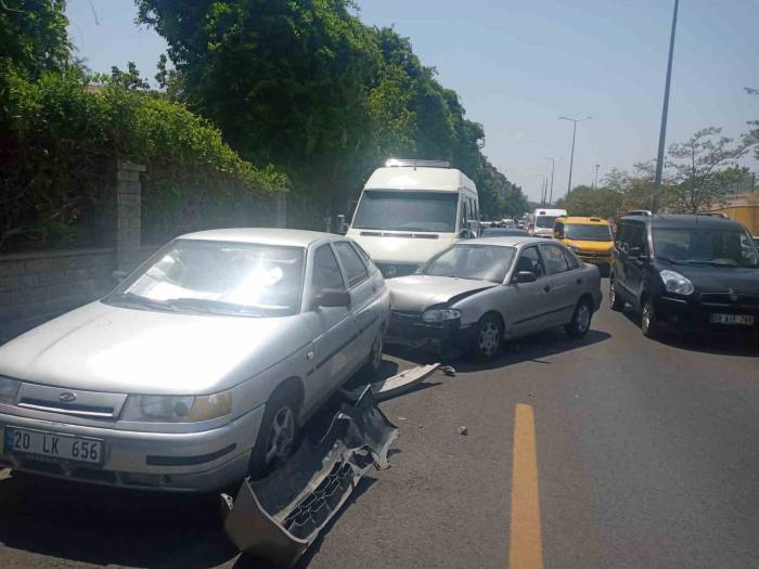 Aydın’da Zincirleme Trafik Kazası: 3 Yaralı