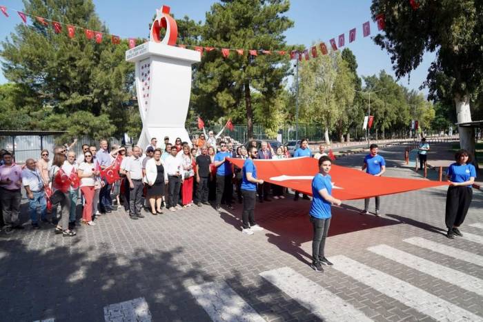 Eü’de Türkiye Yüzyılı’nın Kahramanları Hem Anıldı Hem De Anlatıldı