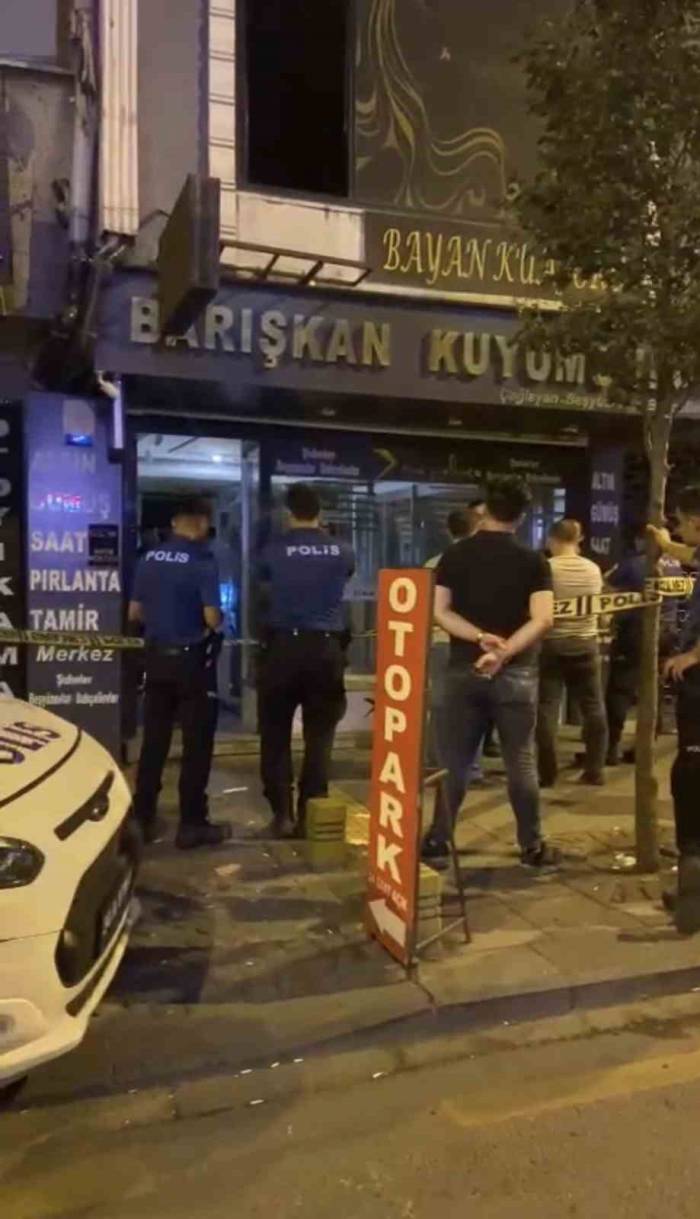 Kağıthane’de Lüks Ciple 2 Milyon Liralık Kuyumcu Soygunu