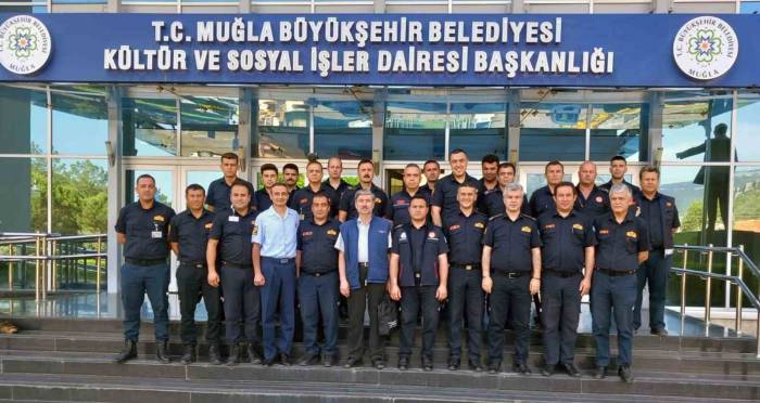 Büyükşehir İtfaiyesi’ne Yangın Sonrası Olay Yeri İnceleme Eğitimi