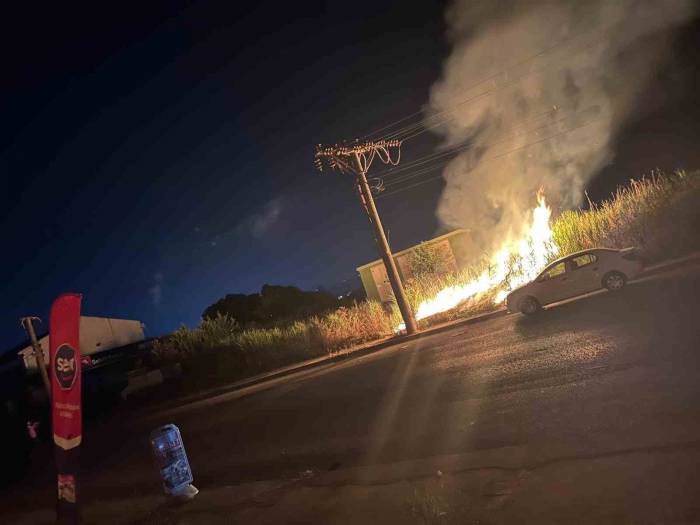 Kurtarıcı Araç, Koca Bir Mahalleyi Gece Elektriksiz Bıraktı