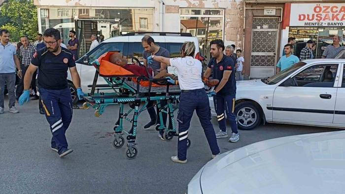 Yol Verme Kavgası Kanlı Bitti, 1 Kişi Hayatını Kaybetti
