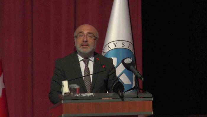 Rektör Karamustafa: "kahraman Milletimiz, Demokrasiye Olan Bağlılığını Tüm Dünyaya Bir Kez Daha Göstermiştir"