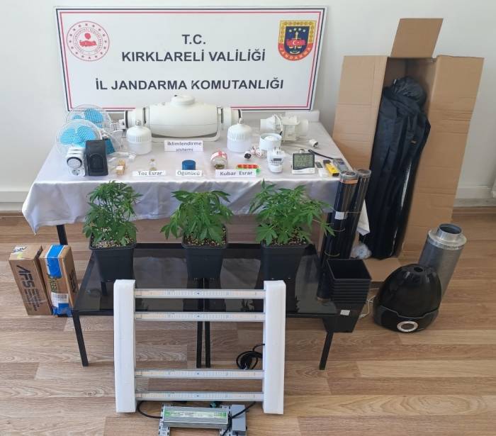 Kırklareli’nde Kaçakçılık Ve Uyuşturucu Operasyonları