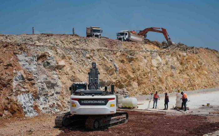 İnköy Küçük Sanayi Sitesi’nin Birinci Etabındaki Çalışmalar Devam Ediyor