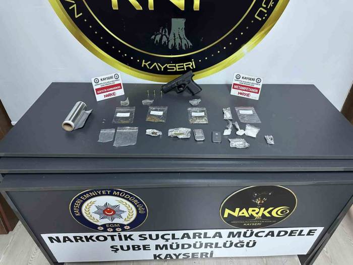 Uyuşturucu Tacirlerine Darbe