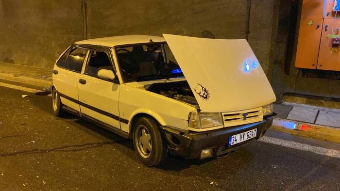 Kuzey Marmara Otoyolu’nda Arızalanan Otomobile Tır Çarptı: 6 Yaralı