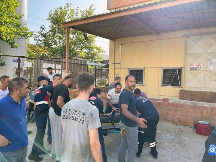 İşyerinde Patlama: Biri Ağır İki Yaralı