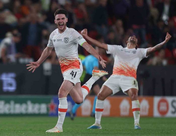 West Ham United, Declan Rice’ın Kulüpten Ayrıldığını Açıkladı