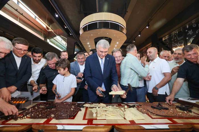 Büyükşehir’in ’en Tatlı’ İşletmesi Kapılarını Açtı