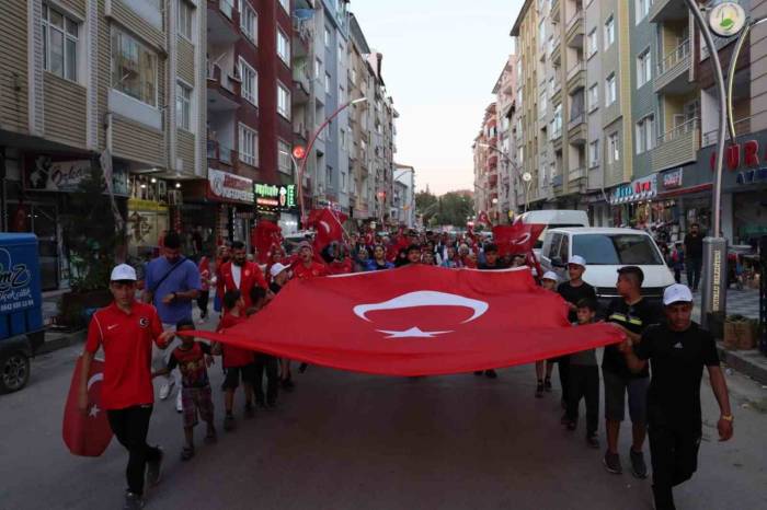 Sungurlu’da ’milli Birlik Yürüyüşü’ Düzenlendi