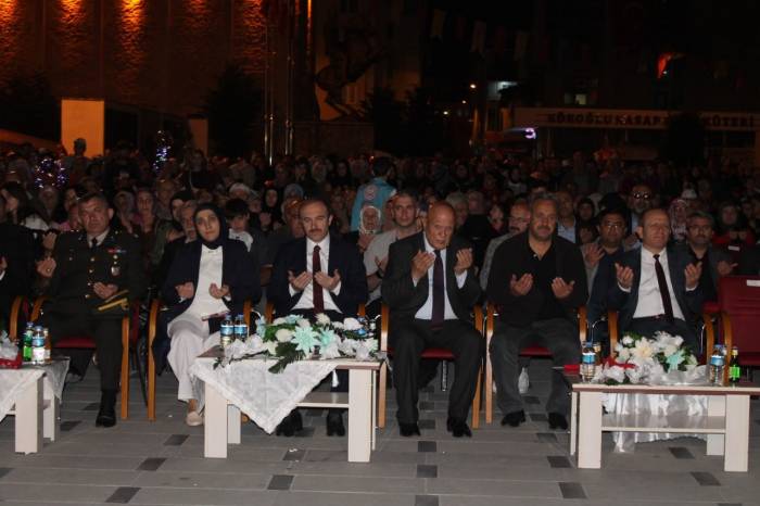 Bayburt’ta 15 Temmuz Demokrasi Ve Milli Birlik Günü Çeşitli Etkinliklerle Kutlandı