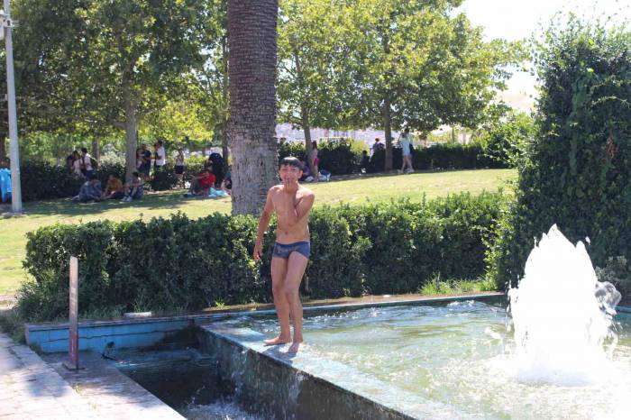 İzmir Yine Kavruldu