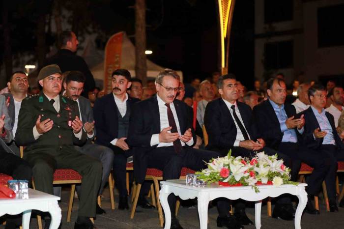 Bingöl’de 15 Temmuz Demokrasi Ve Milli Birlik Günü Anma Programı
