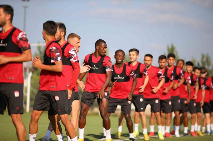 Sivasspor’un 2. Etap Erzurum Kampı Yarın Başlıyor