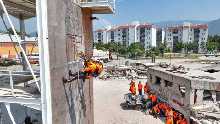 Bucakut Hedef Büyüttü