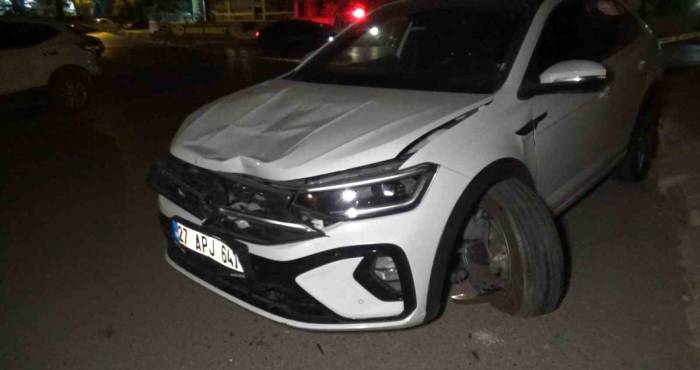 Gaziantep’te Manevra Yapan Araç Yayaya Çarptı: 1 Ağır Yaralı