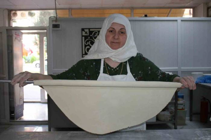 İşçiydi, Çalıştığı Yerin Patronu Oldu