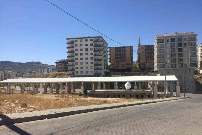 Artuklu İlçesinde Kapalı Semt Pazarında Sona Gelindi