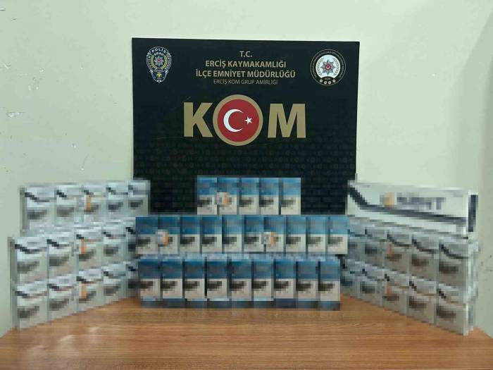 Van’da Gümrük Kaçağı Malzemeler Ele Geçirildi