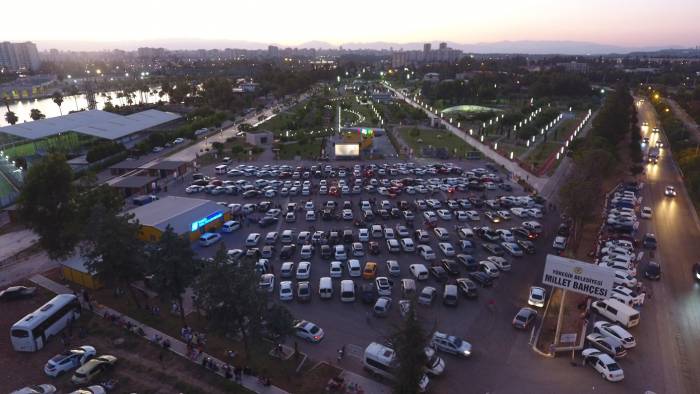 Yüreğir’de Arabada Sinema Günleri Başlıyor