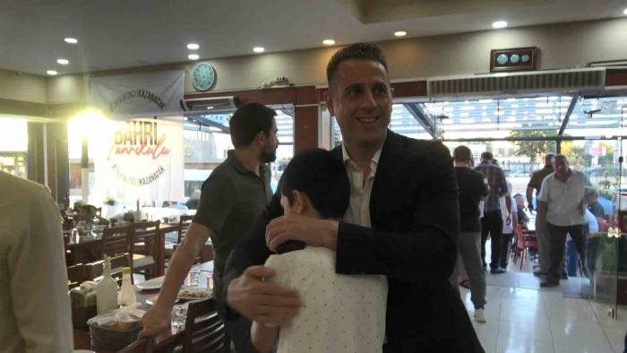 Türkiye Taekwondo Federasyon Başkan Adayı Tanrıkulu, Bursalı Sporcularla Buluştu