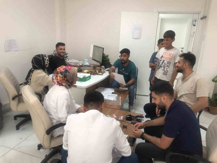 Batman’da Gençlik Havuzlarına 13 Bin Başvuru Yapıldı