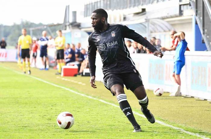 Beşiktaş’tan 4 Gollü Prova