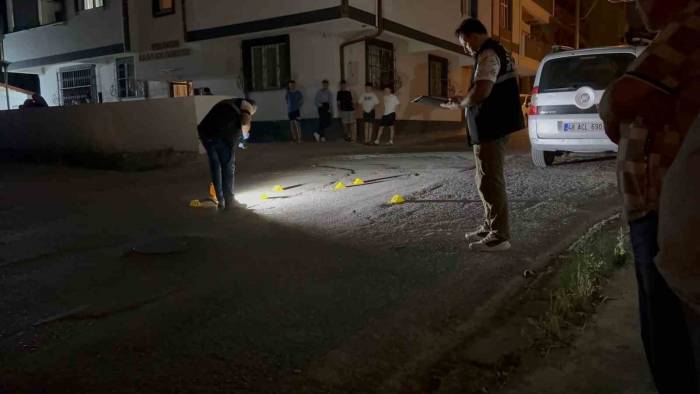 Av Tüfeğiyle Dehşet Yaşattı: 2 Yaralı